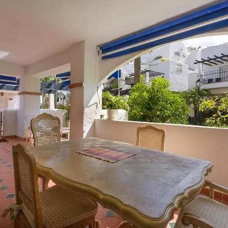 Beachfront With Parking San Pedro Alcántara Playa 5 Min Puerto Banús Marbella